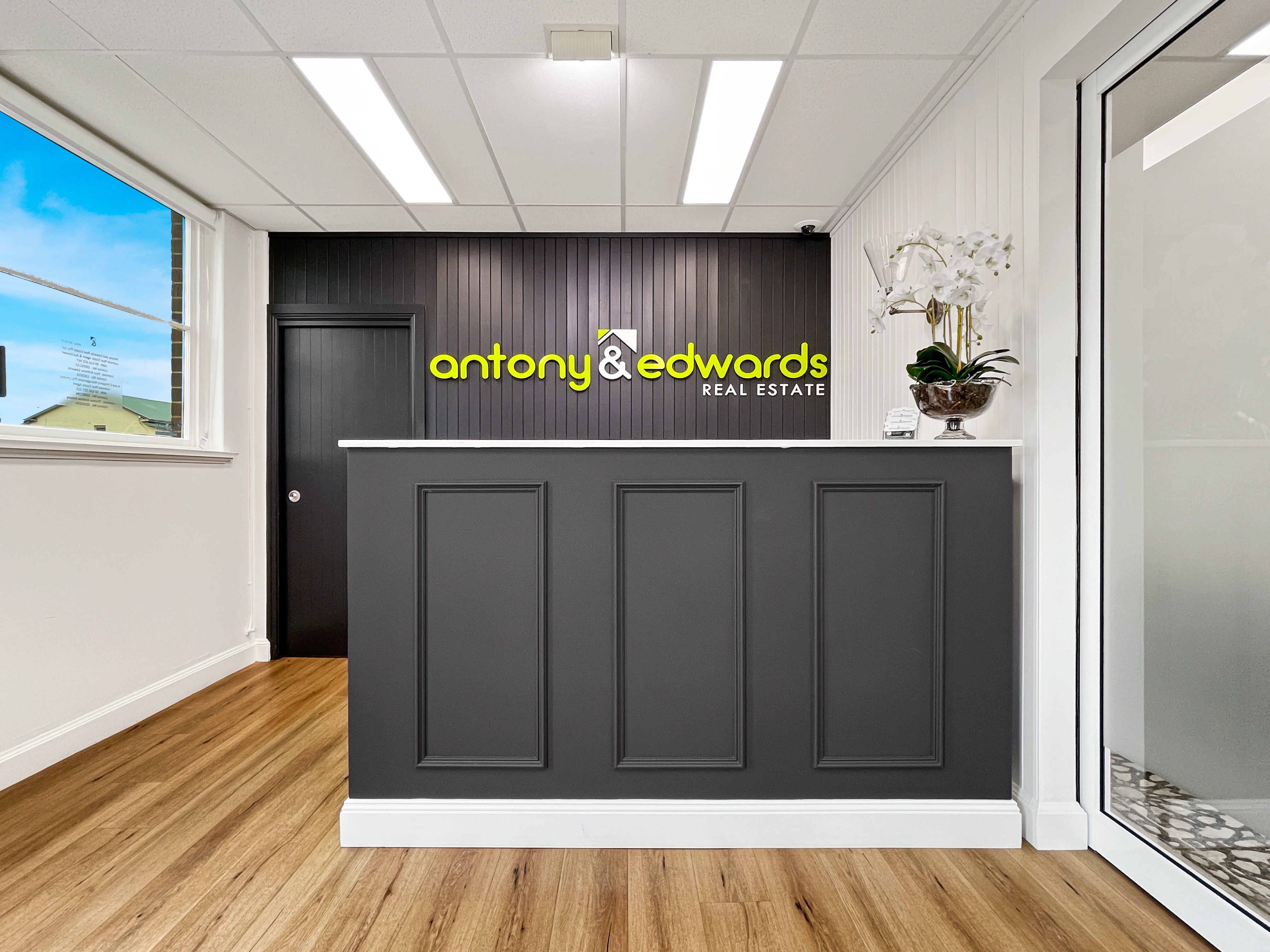 Full width project banner image