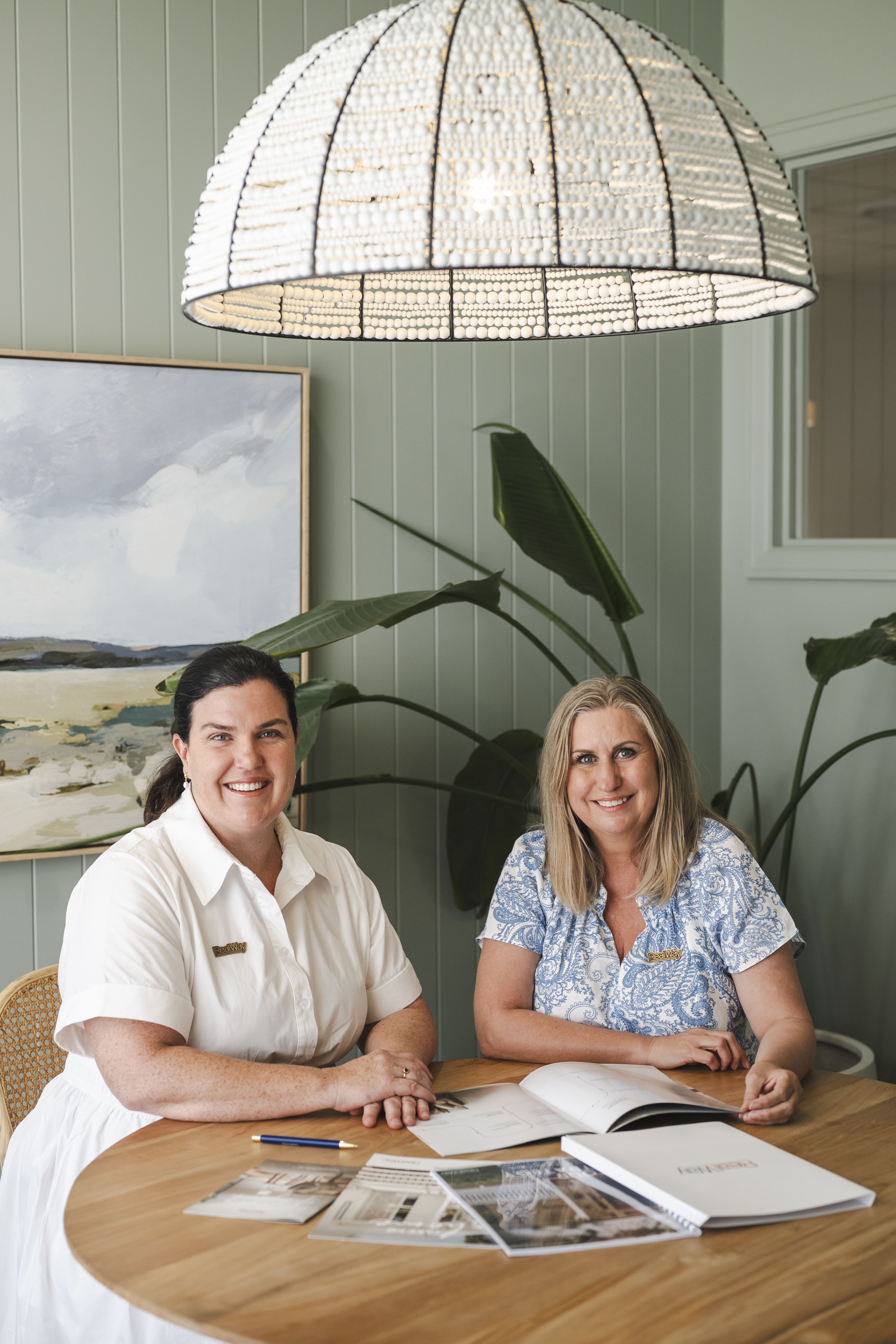 RealWay Investment Services team