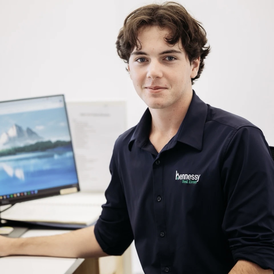 Staff image
