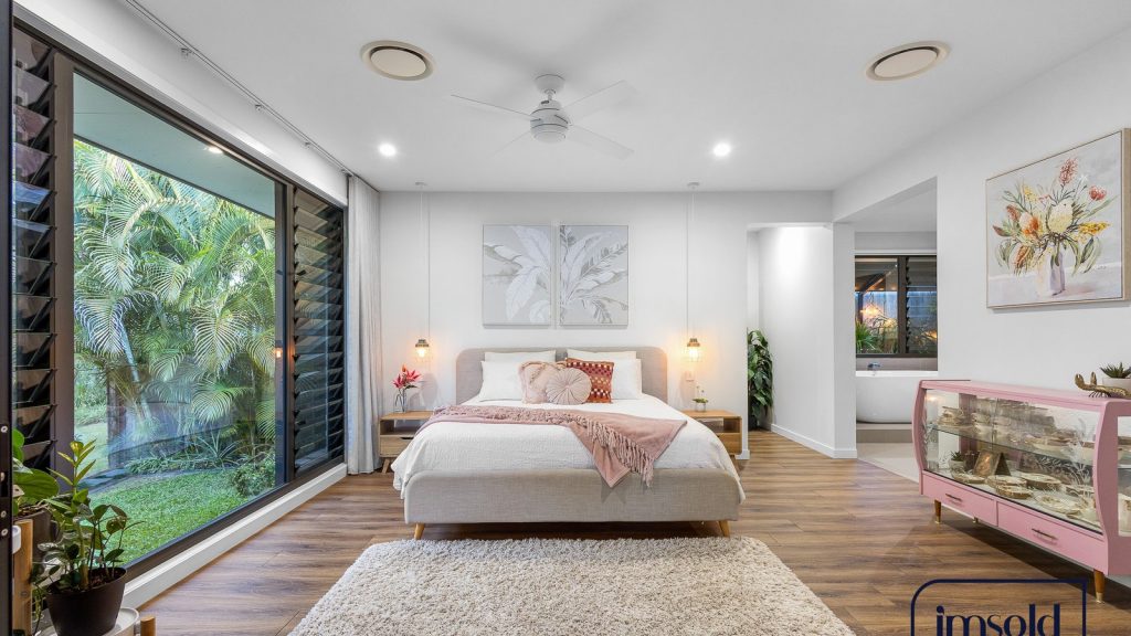 Butler's pantry with stone benchtops in a Noosa home
